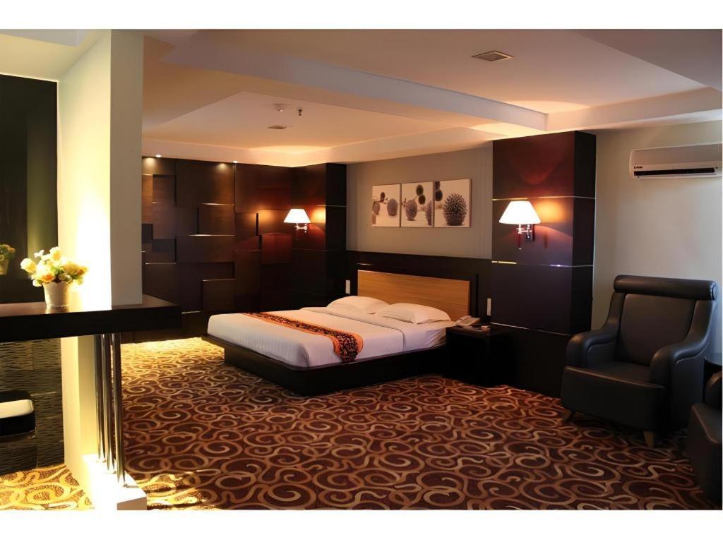 89 Hotel Batam Наґойя Екстер'єр фото