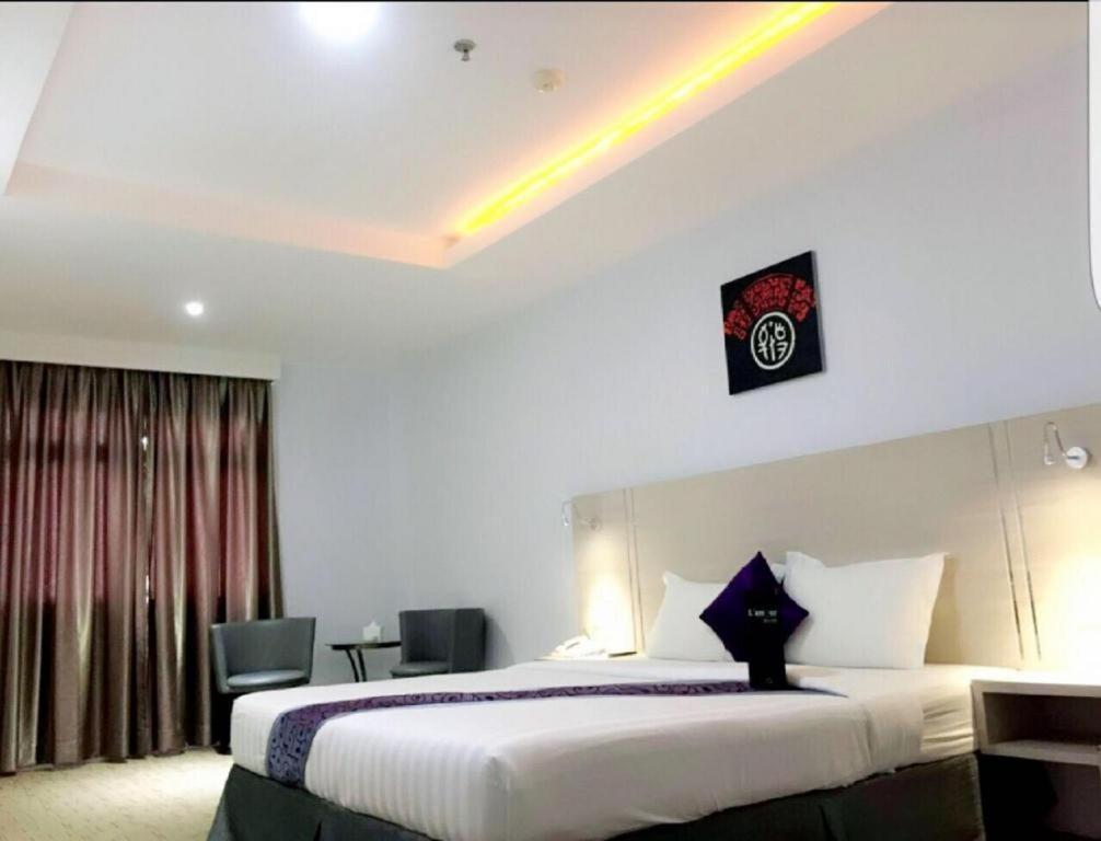 89 Hotel Batam Наґойя Екстер'єр фото