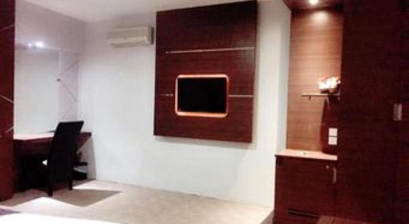 89 Hotel Batam Наґойя Екстер'єр фото